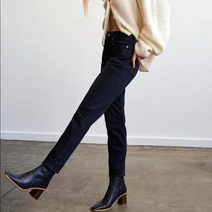 Levi’s Wedgie Icon High rise jean, black wash, 28